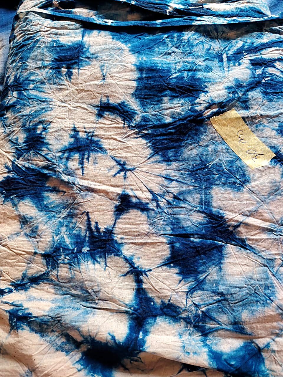 Marbre Bleu : la pièce entière, pliée